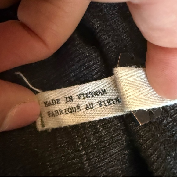 We The Free | Dark Gray Palisades Thermal Off-Shoulder Sweater | Sz XS - Picture 8 of 10